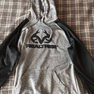 Realtree light weight hoodie